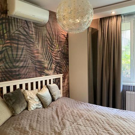 דירות בודפשט Corvin Luxury White מראה חיצוני תמונה
