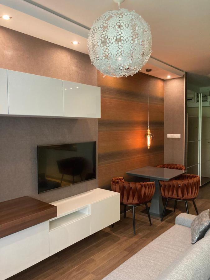 דירות בודפשט Corvin Luxury White מראה חיצוני תמונה